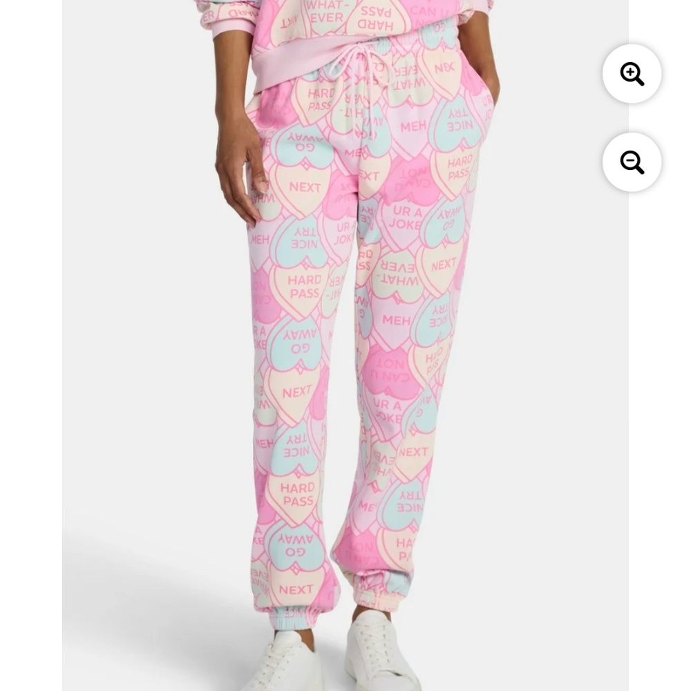Wound Up Women’s Pink Assorted Candy Heart Joggers Size XXL (20) NWT - Picture 4 of 4